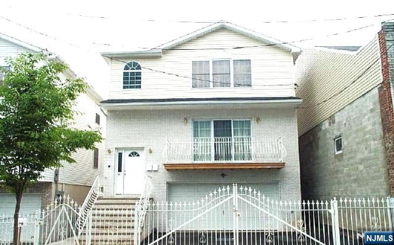 92 Bigelow Street,Newark, NJ 07114