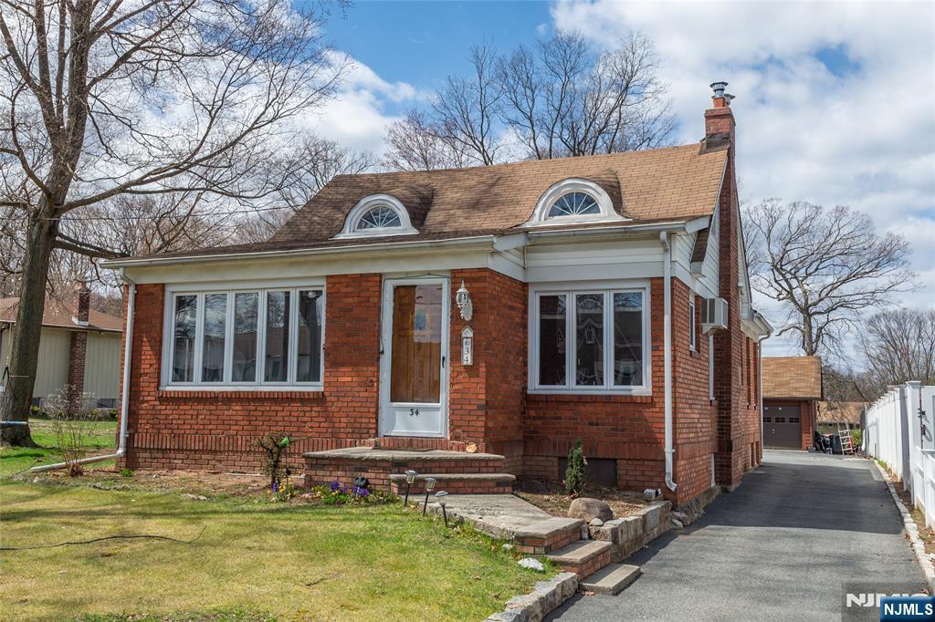 34 Center Avenue,Cedar Grove, NJ 07009