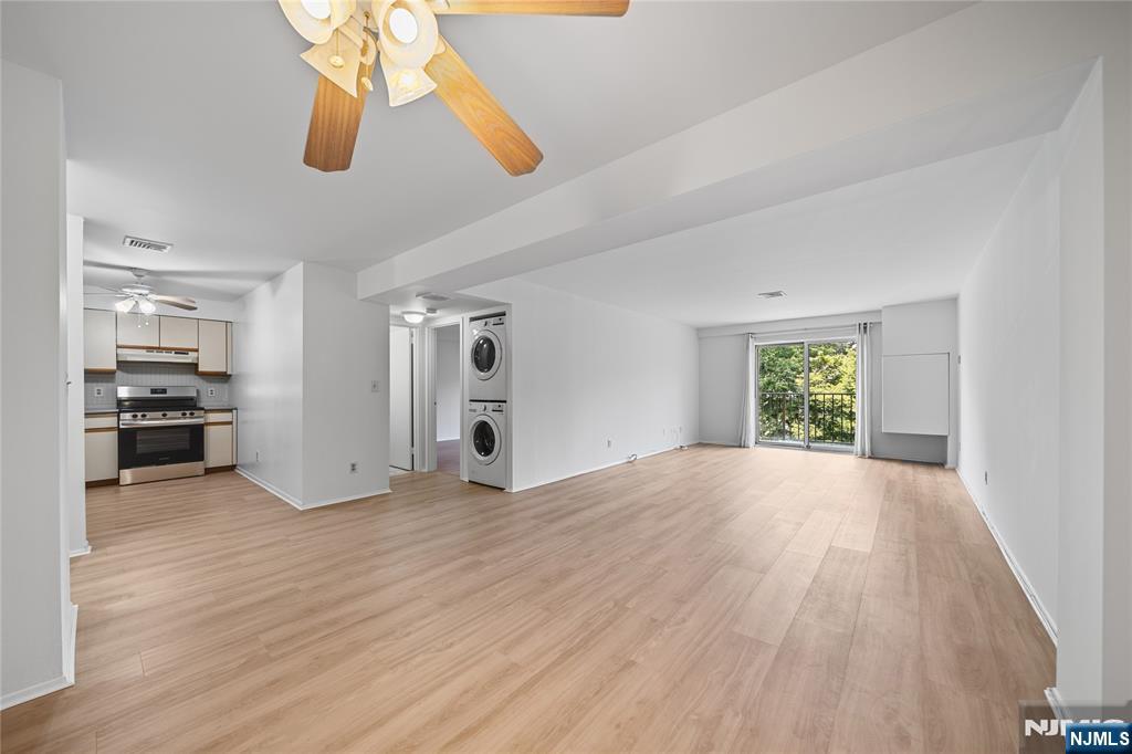 99 Teaneck Road,Ridgefield Park, NJ 07660