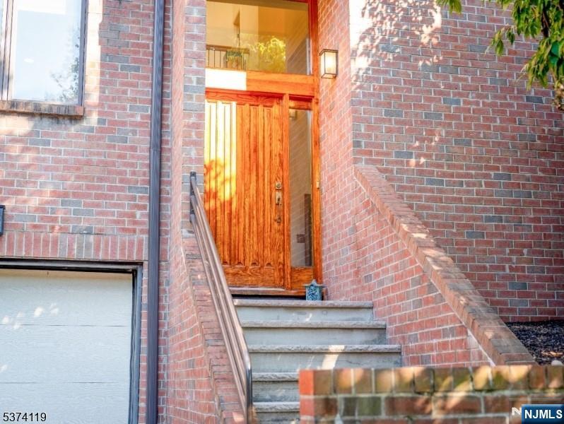 6 Andrea Drive,Fairfield, NJ 07004