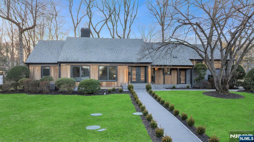 648 Wishing Well Road,Wyckoff, NJ 07481