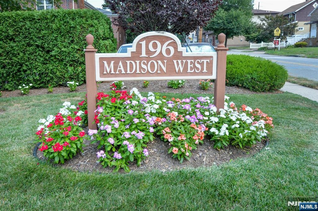 196 Madison Avenue,Dumont, NJ 07628