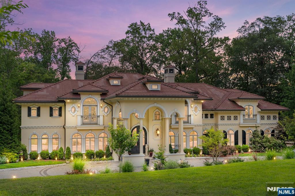6 Burning Hollow Road,Saddle River, NJ 07458
