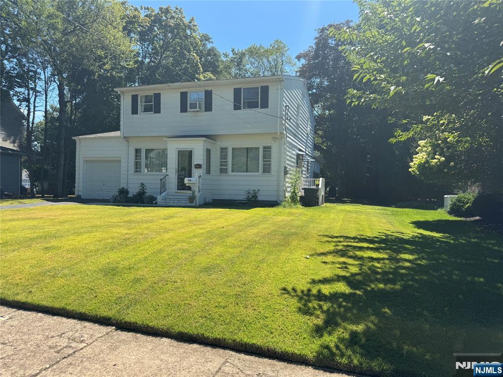 572 Sylvan Place,Haworth, NJ 07641