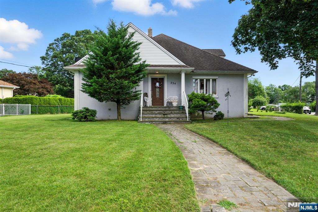234 North Haledon Avenue,North Haledon, NJ 07508