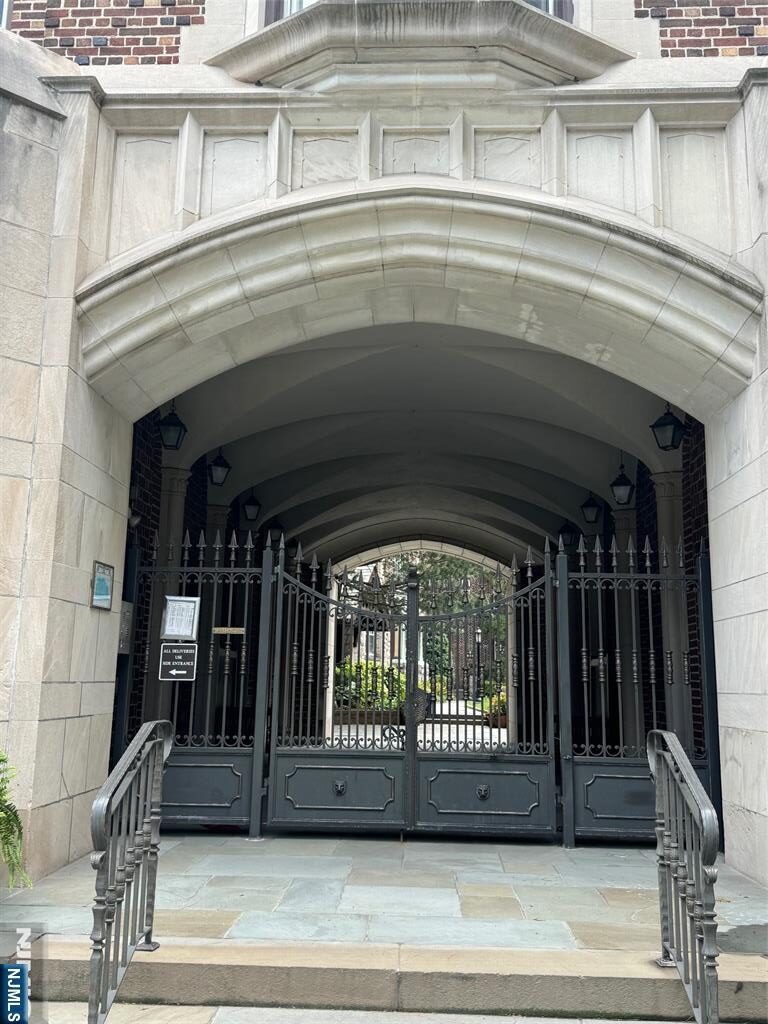 275 Engle Street,Englewood, NJ 07631