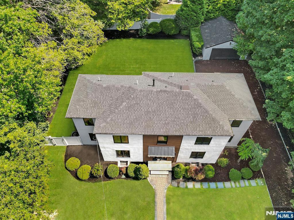 29 Woodland Park Drive,Tenafly, NJ 07670
