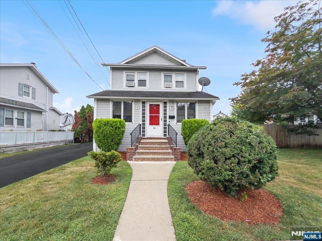 14 Magnolia Street,Bergenfield, NJ 07621