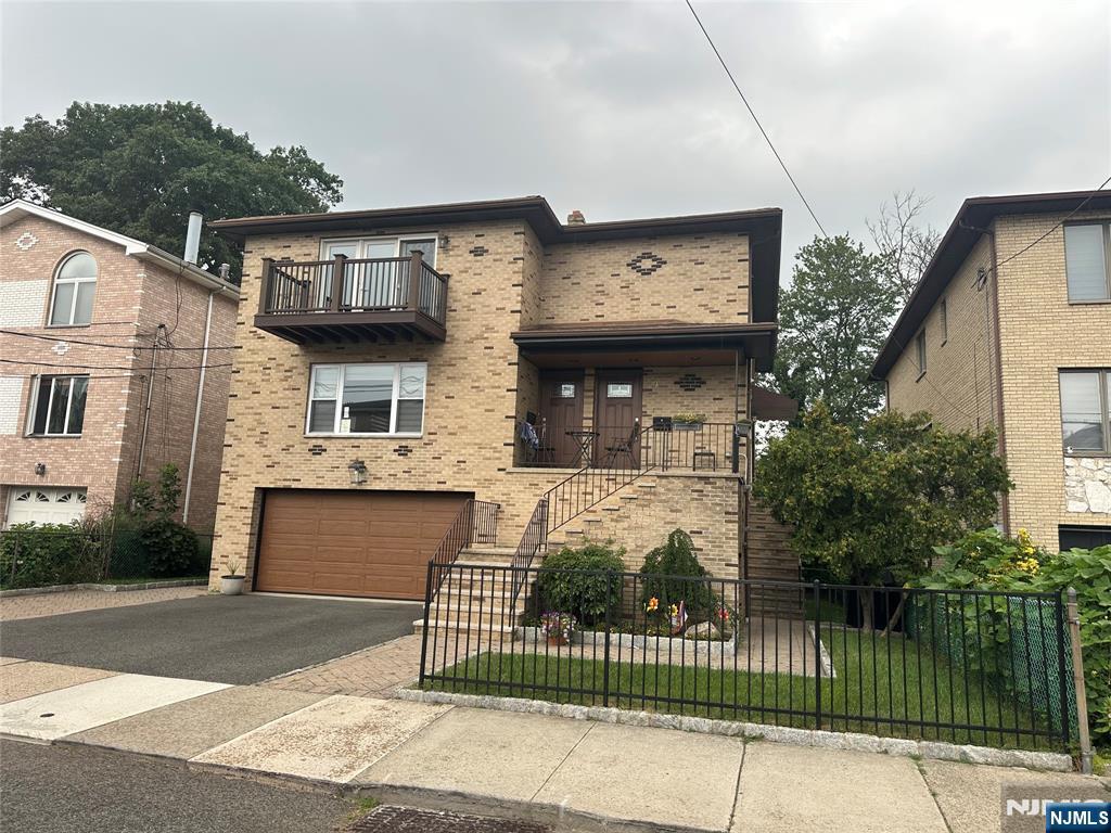 29 Marion Avenue,Cliffside Park, NJ 07010