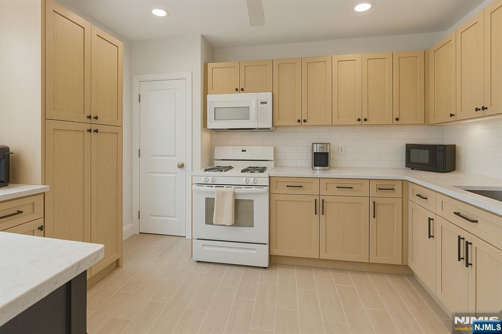 800 Grand Avenue,Leonia, NJ 07605