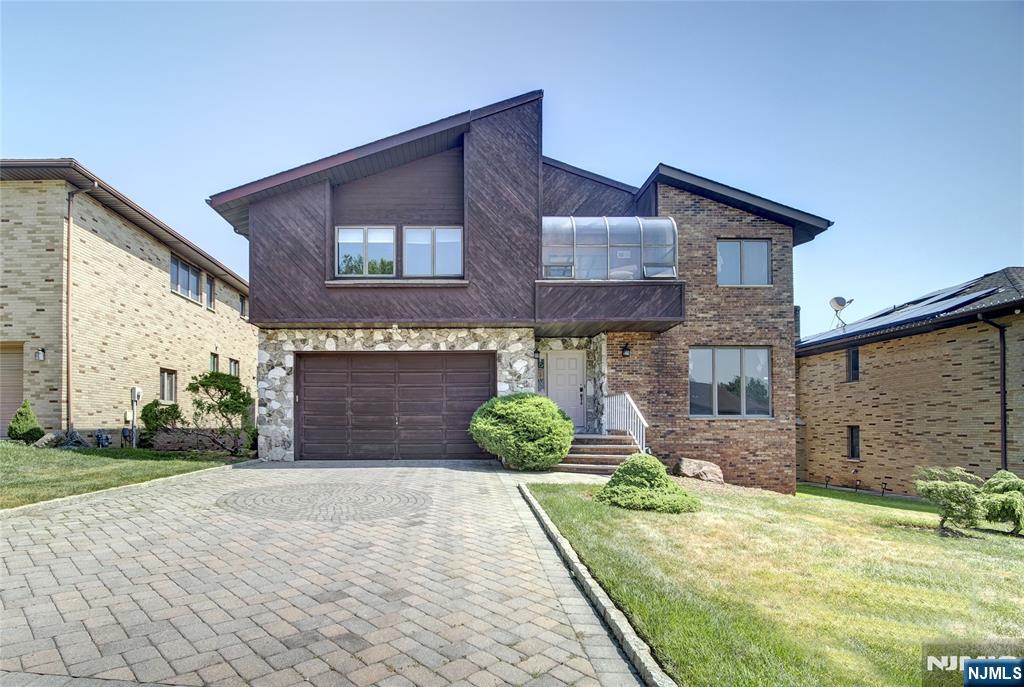 18 Jani ,Clifton, NJ 07013