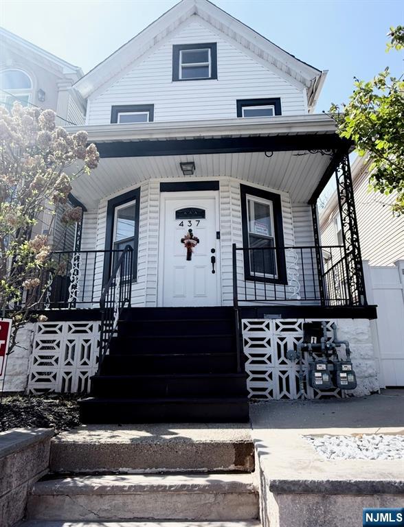 437 Maple Avenue,Elizabeth, NJ 07202