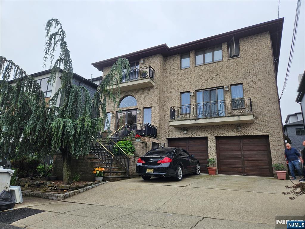 56 Grant Avenue,Cliffside Park, NJ 07010