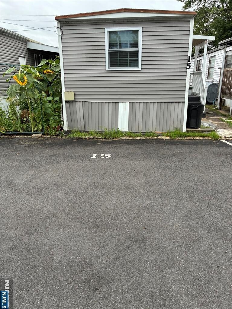 15 Second ,Lodi, NJ 07644