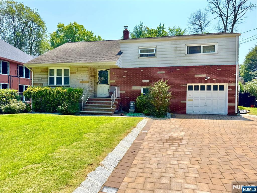 32 Van Arsdale Place,Teaneck, NJ 07666