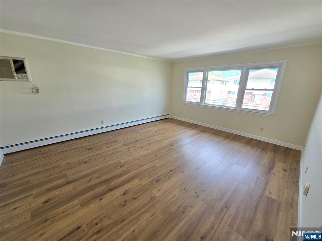 99 Maitland Place,Garfield, NJ 07026