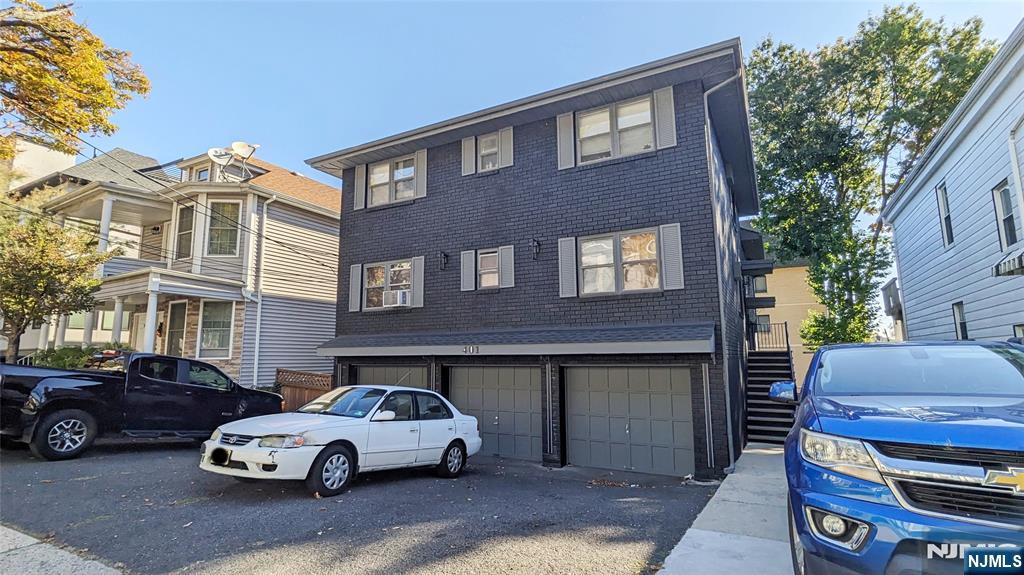 401 Undercliff Avenue,Edgewater, NJ 07020