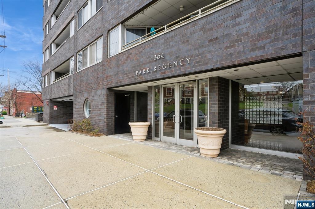 364 Palisade Avenue,Cliffside Park, NJ 07010