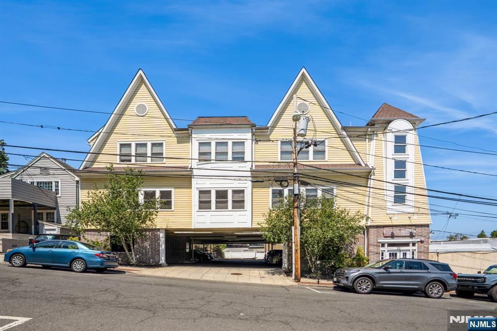 22 Sylvan Street,Rutherford, NJ 07070