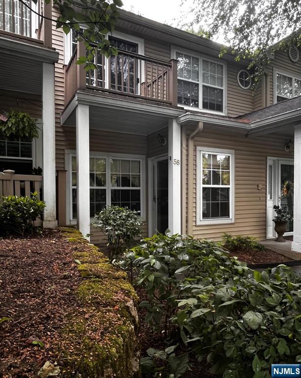 58 Leonard Terrace,Roseland, NJ 07068