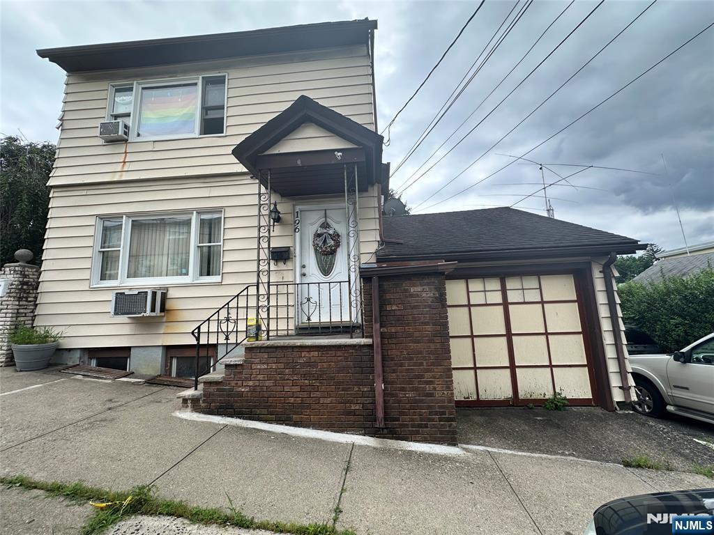 192-196 Caldwell Avenue,Paterson, NJ 07501