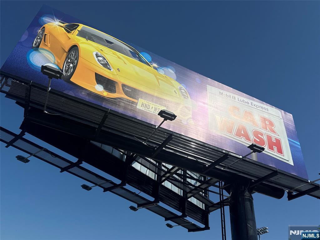 75 Route 46 ,Lodi, NJ 07644