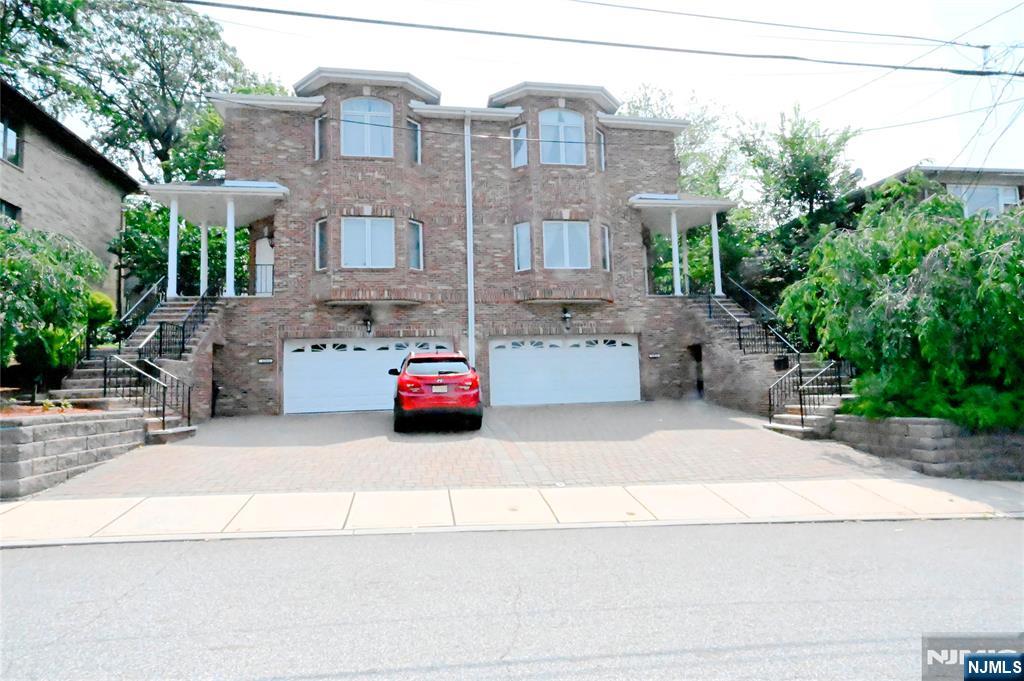 434B 7th Street,Palisades Park, NJ 07650