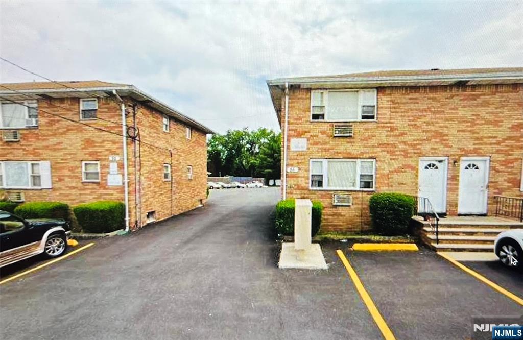 86 Contant Avenue,Lodi, NJ 07644