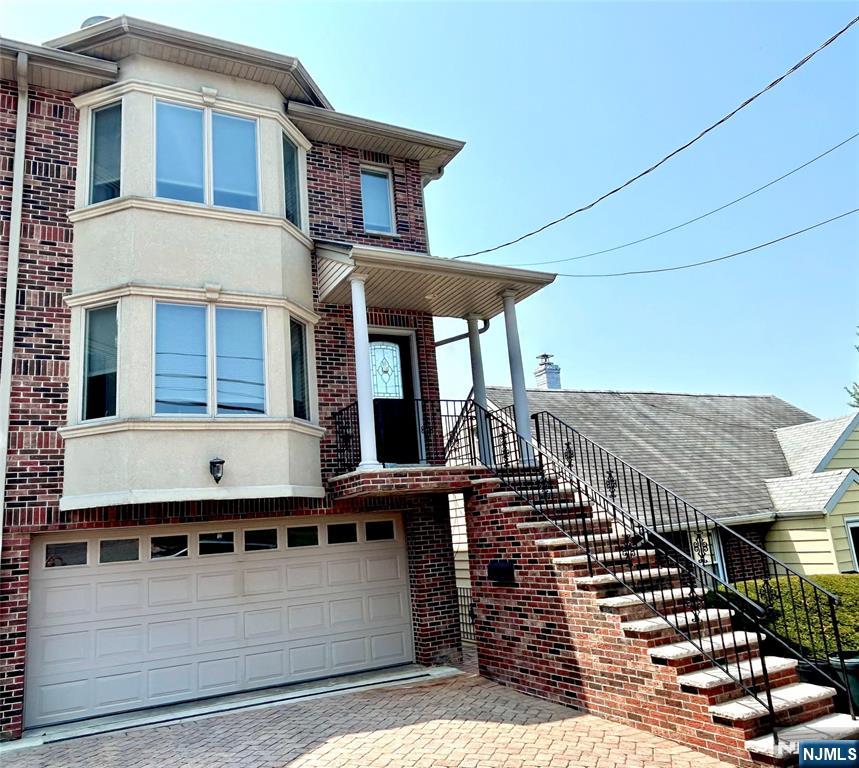 322 Palisades Boulevard,Palisades Park, NJ 07650