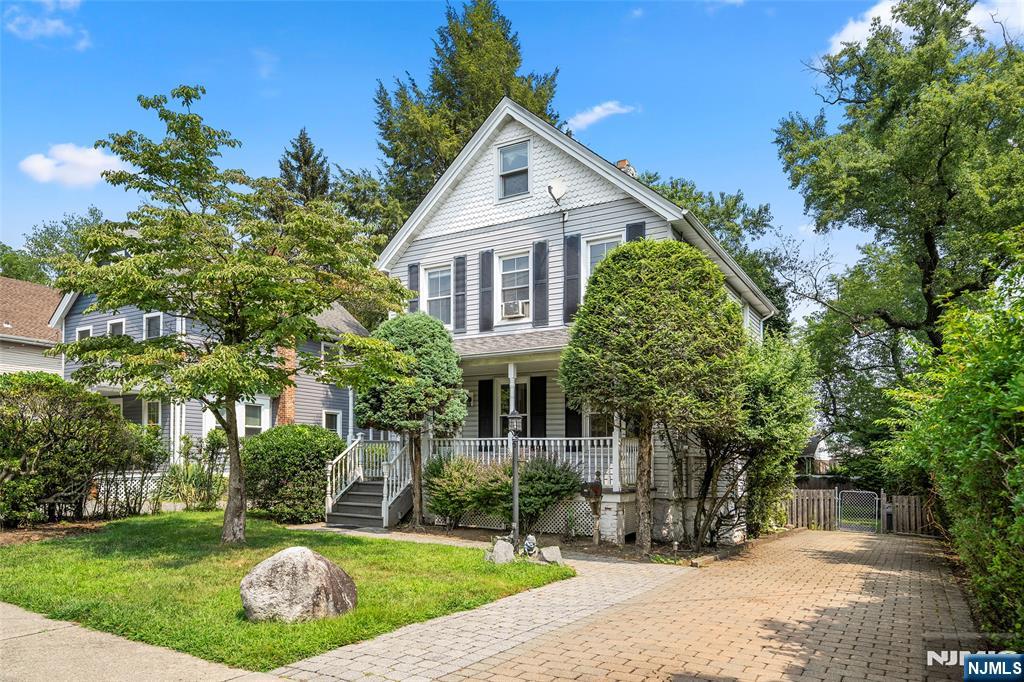 155 Closter Dock Road,Closter, NJ 07624