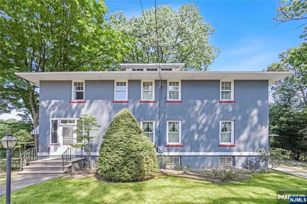 288 Washington Avenue,Hillsdale, NJ 07642