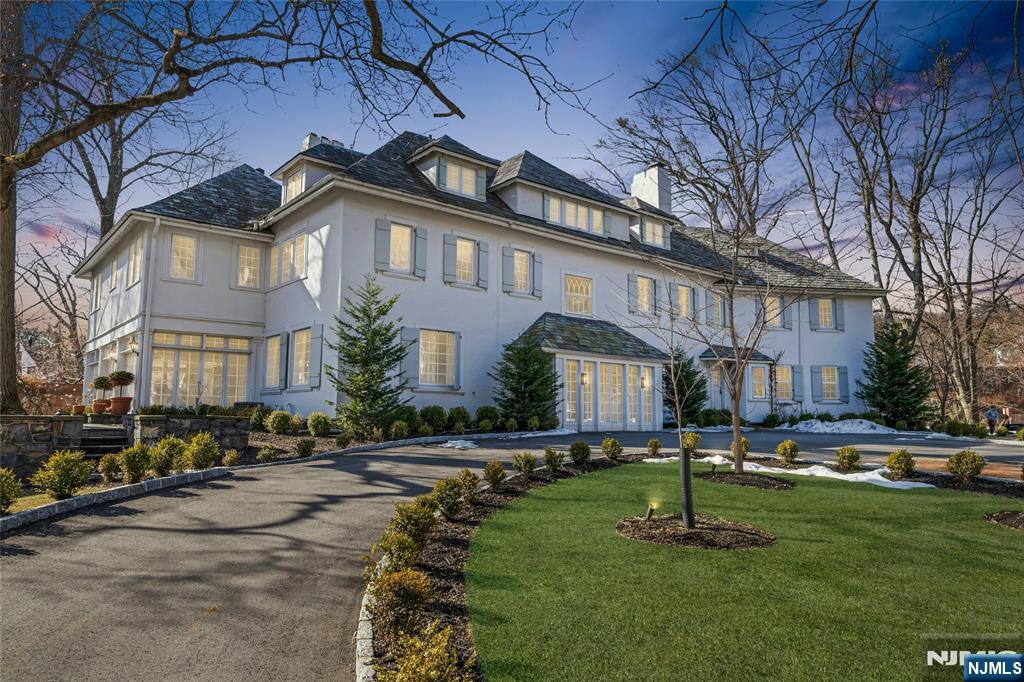 60 Wildwood Avenue,West Orange, NJ 07052