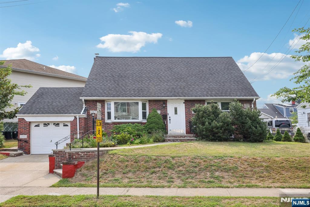 340 Westervelt Place,Lodi, NJ 07644