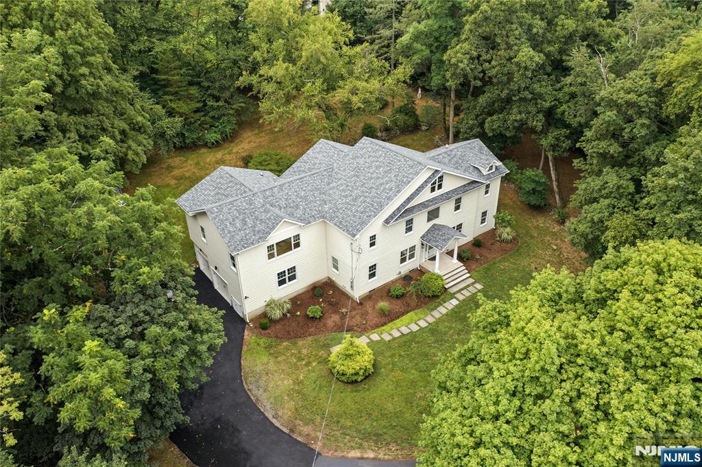 174 Upper Saddle River Road,Montvale, NJ 07645