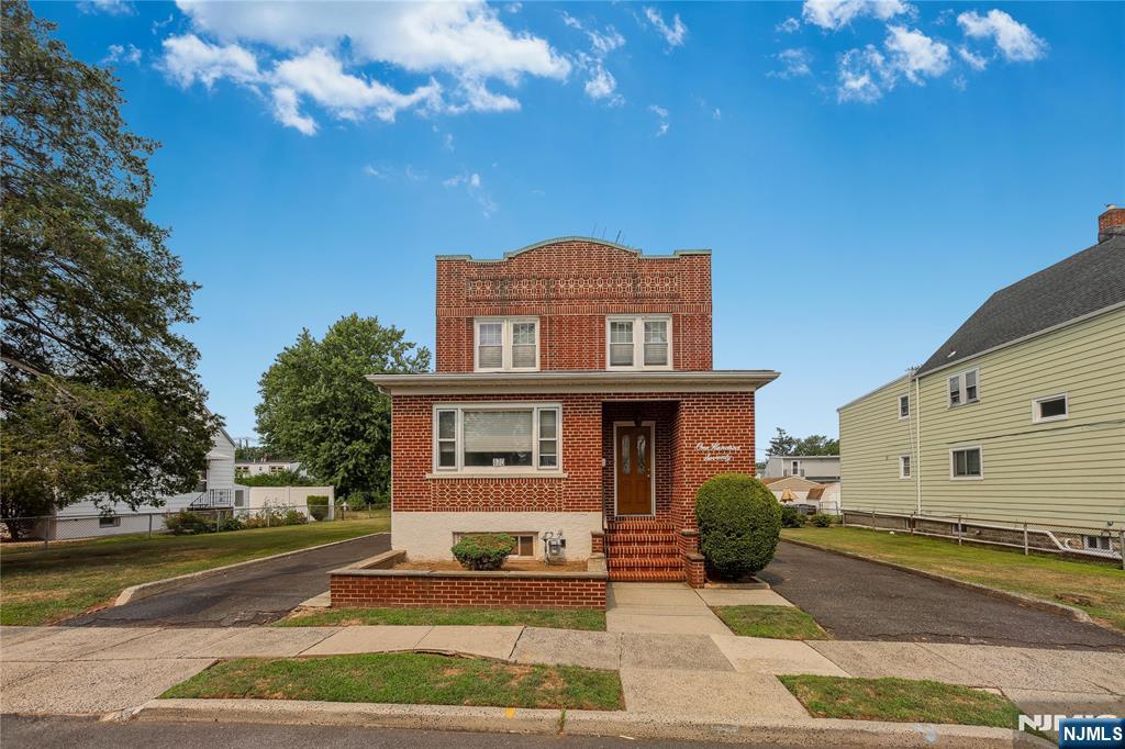 170 Pake Street,Nutley, NJ 07110