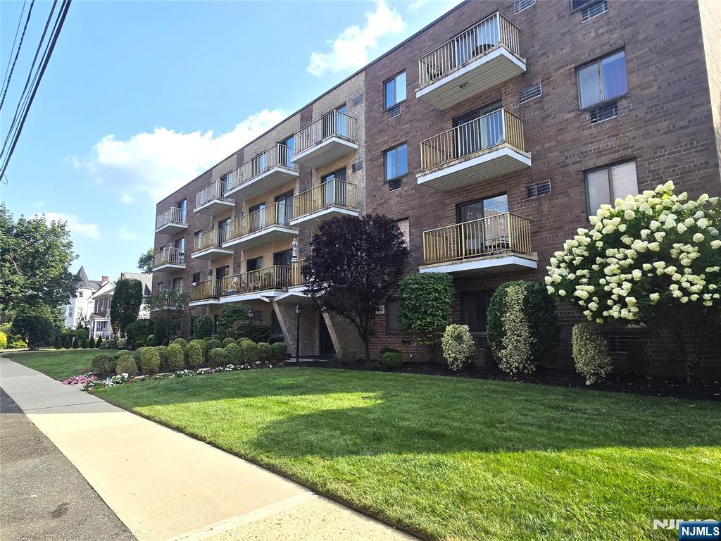 245 Anderson Street,Hackensack, NJ 07601