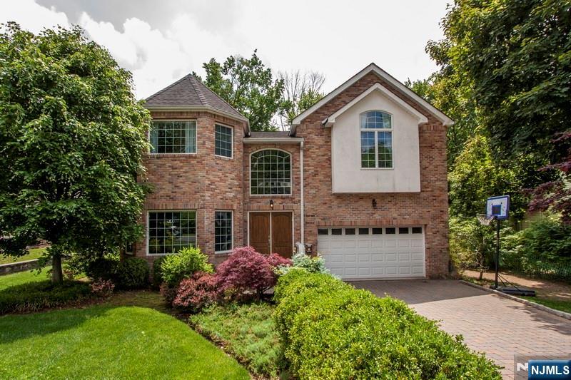 48 Westervelt Place,Cresskill, NJ 07626