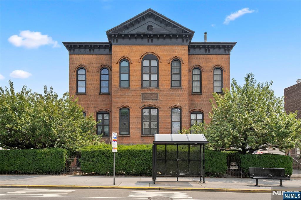 464 Central Avenue,Jersey City, NJ 07307