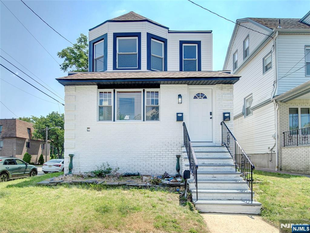 32 Franklin Place,Kearny, NJ 07032