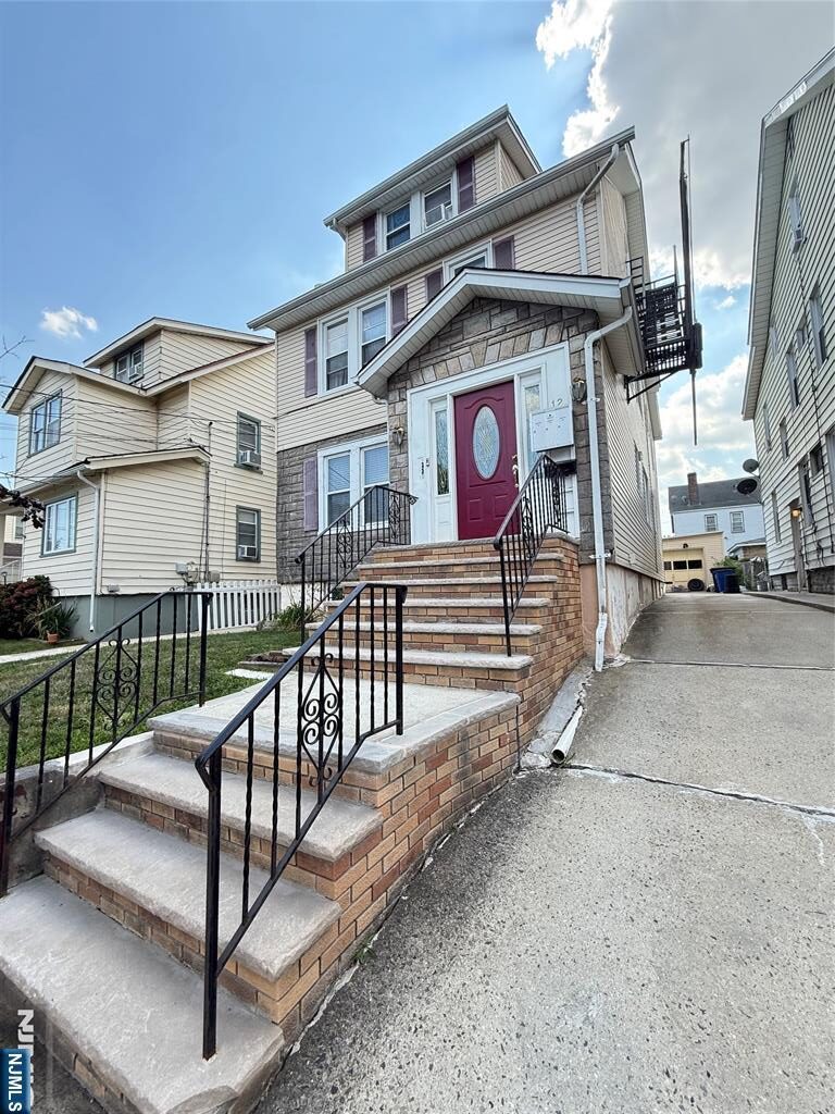 12 Elmwood Avenue,Bloomfield, NJ 07003