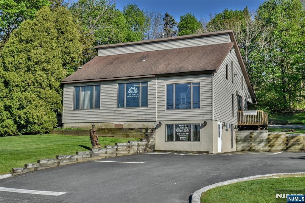 276 State Rt 94 ,Vernon, NJ 07462