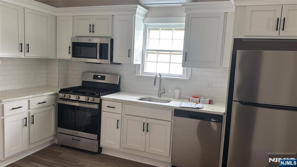 186 Center Street,New Milford, NJ 07646