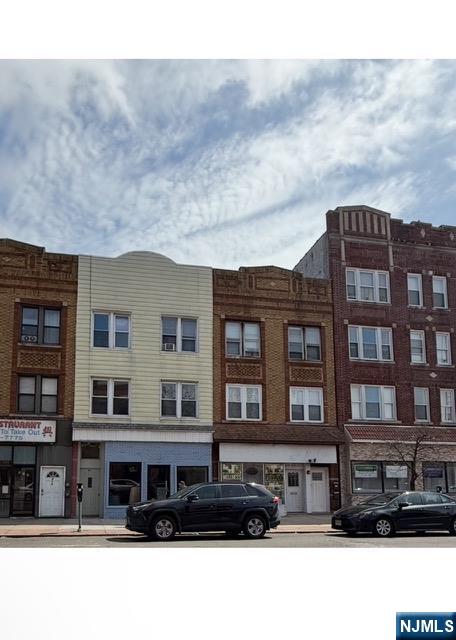 872 Broadway ,Bayonne, NJ 07002