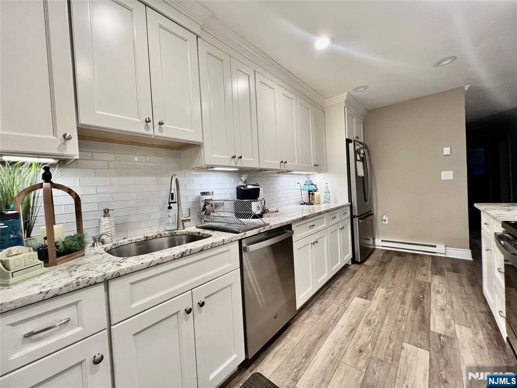 11 Pine Cluster Circle,Manalapan, NJ 07726