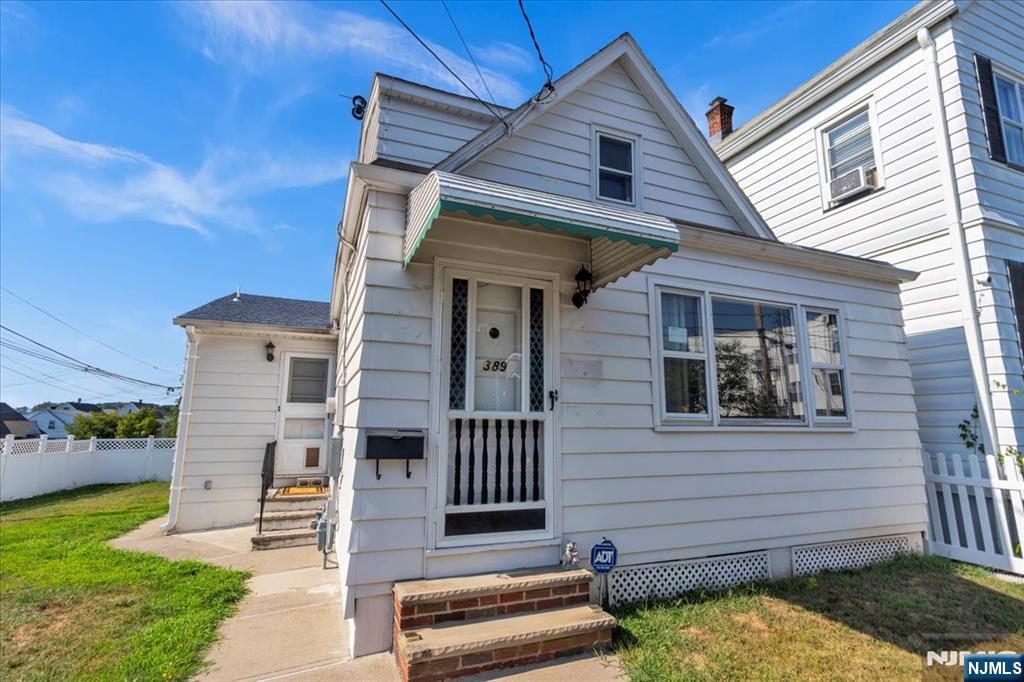 389 Semel Avenue,Garfield, NJ 07026