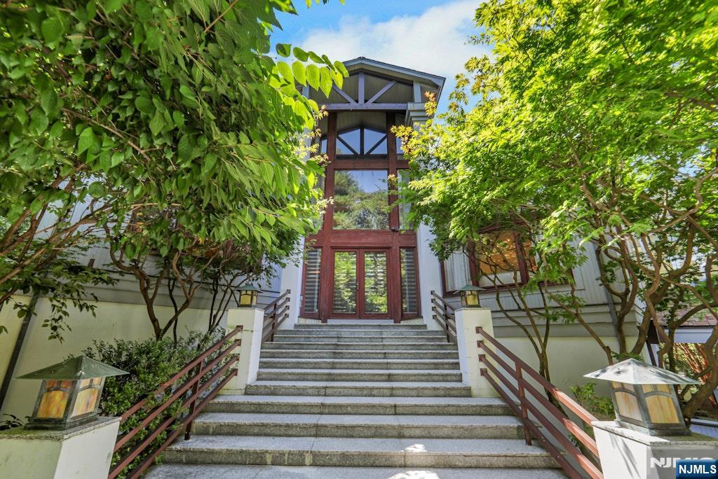 510 Priscilla Lane,Englewood, NJ 07631