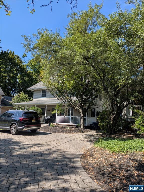 109 Arch ,Ramsey, NJ 07446