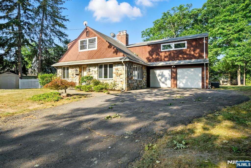 151 Thatcher Road,Tenafly, NJ 07670