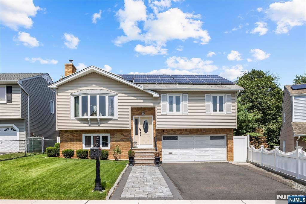27 Coppola Court,Clifton, NJ 07013