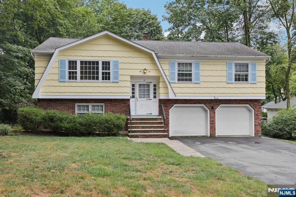 6 Christopher Place,Ridgewood, NJ 07450